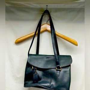 Vintage leather Coach shoulder bag